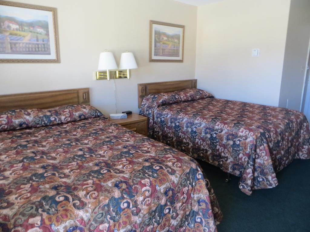 Budget Inn Denison Szoba fotó